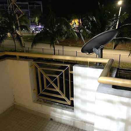 Purnama Homestay At Oceanview Resort Port Dickson Bagian luar foto
