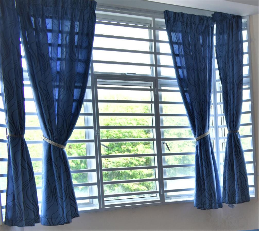 Purnama Homestay At Oceanview Resort Port Dickson Bagian luar foto